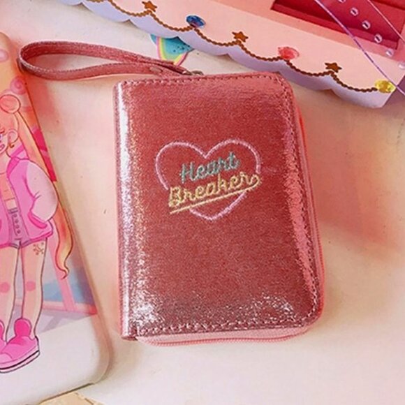 Bentoy Small Wallet Holographic "Heart Breaker" - Picture 1 of 5
